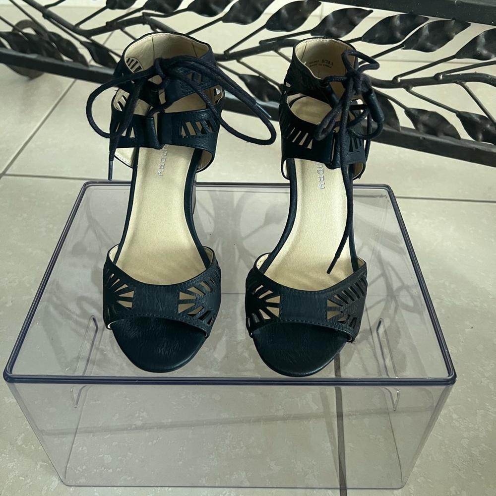 Chinese Laundry Black Lace-Up Heels